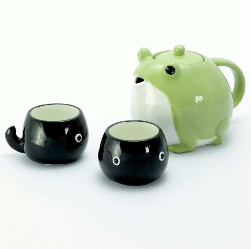Tea Set Frog & Tadpole