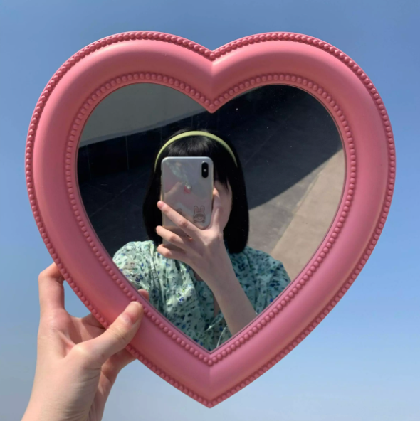 Aesthetic Heart shaped mirror
