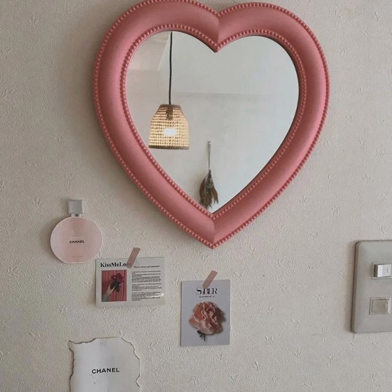 Aesthetic Heart shaped mirror