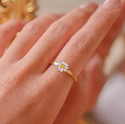 Daisy Flower Adjustable Ring for Women Anxiety Ring