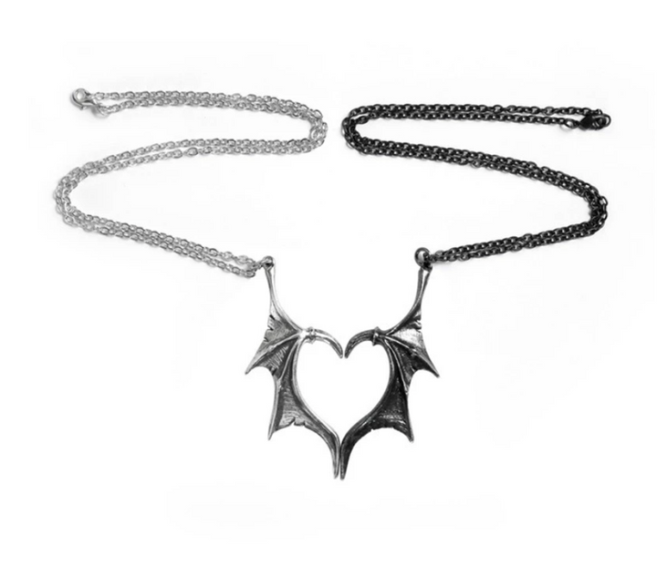 Dragons Heart Shaped Pendant Necklace Set