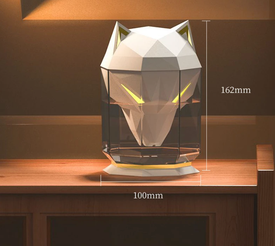 Modern Minimalistic Wolf Head Humidifier